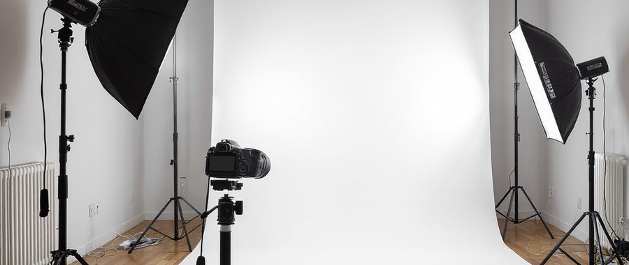 AI生成画像＿撮影スタジオ