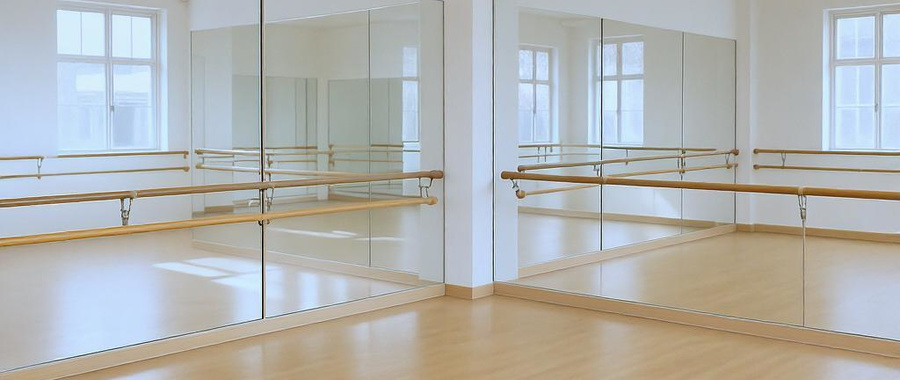 AI生成画像＿ダンススタジオ